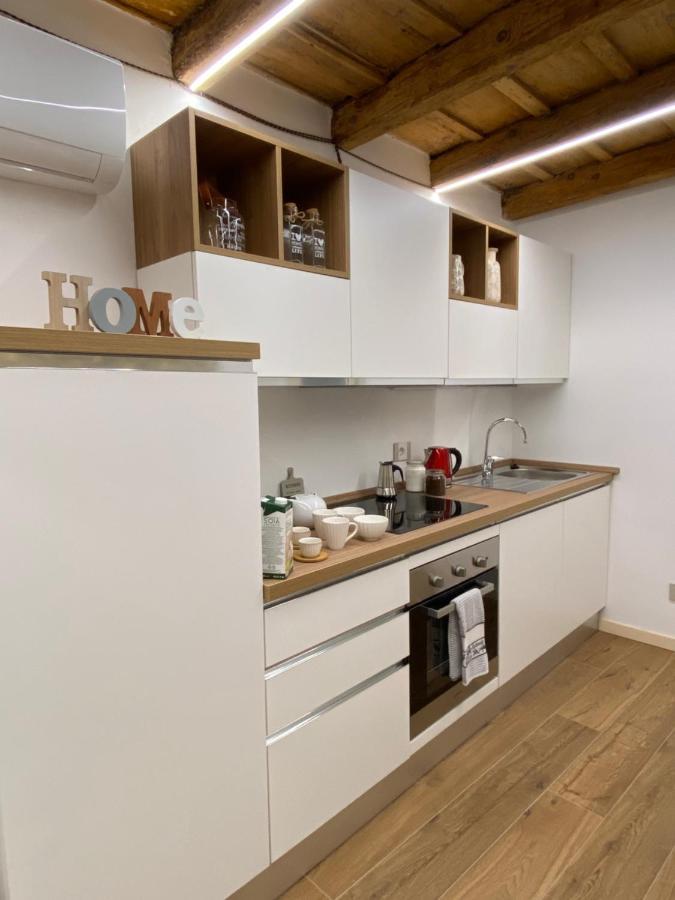 The Key Of Bergamo Apartment Bagian luar foto